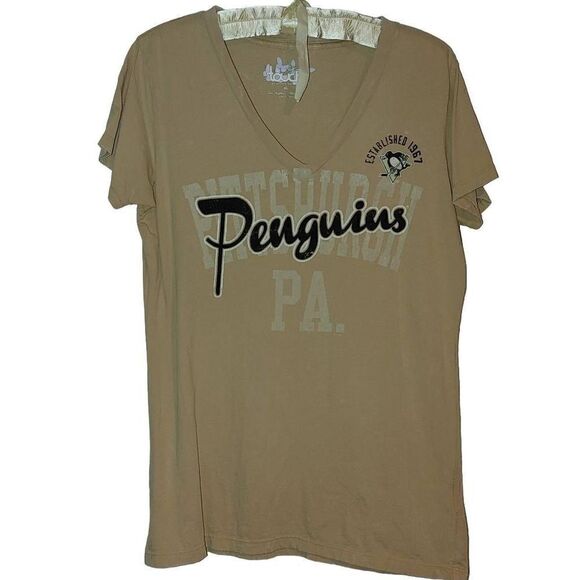 Pittsburgh Penguins V Neck Tee Ladies size Large - Picture 1 of 9